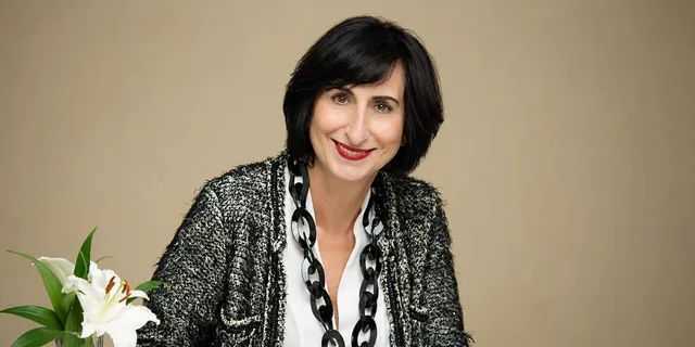 Portrait of Annie Buzantian